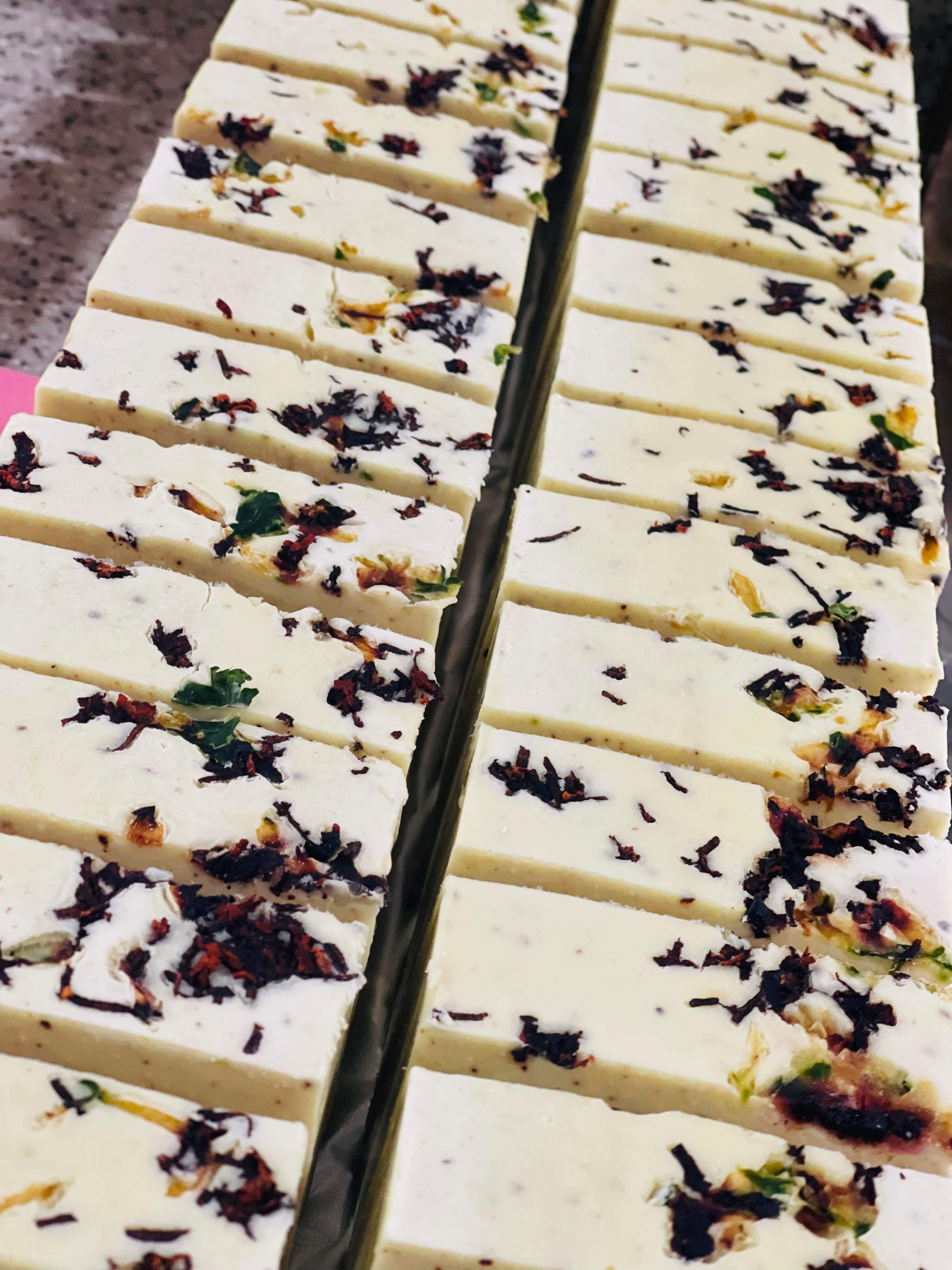 Avocado Cucumber Aloe Vera Botox bar
